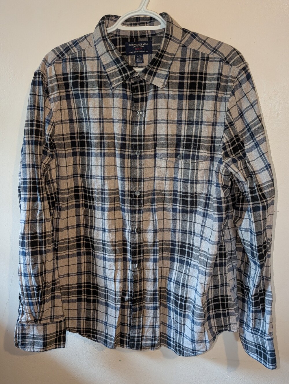 American Eagle Outfitters Black & Cream Paid Slim Fit Button-Down Shirt